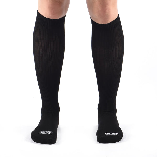 Men's Compression Socks and Gear for High Performance